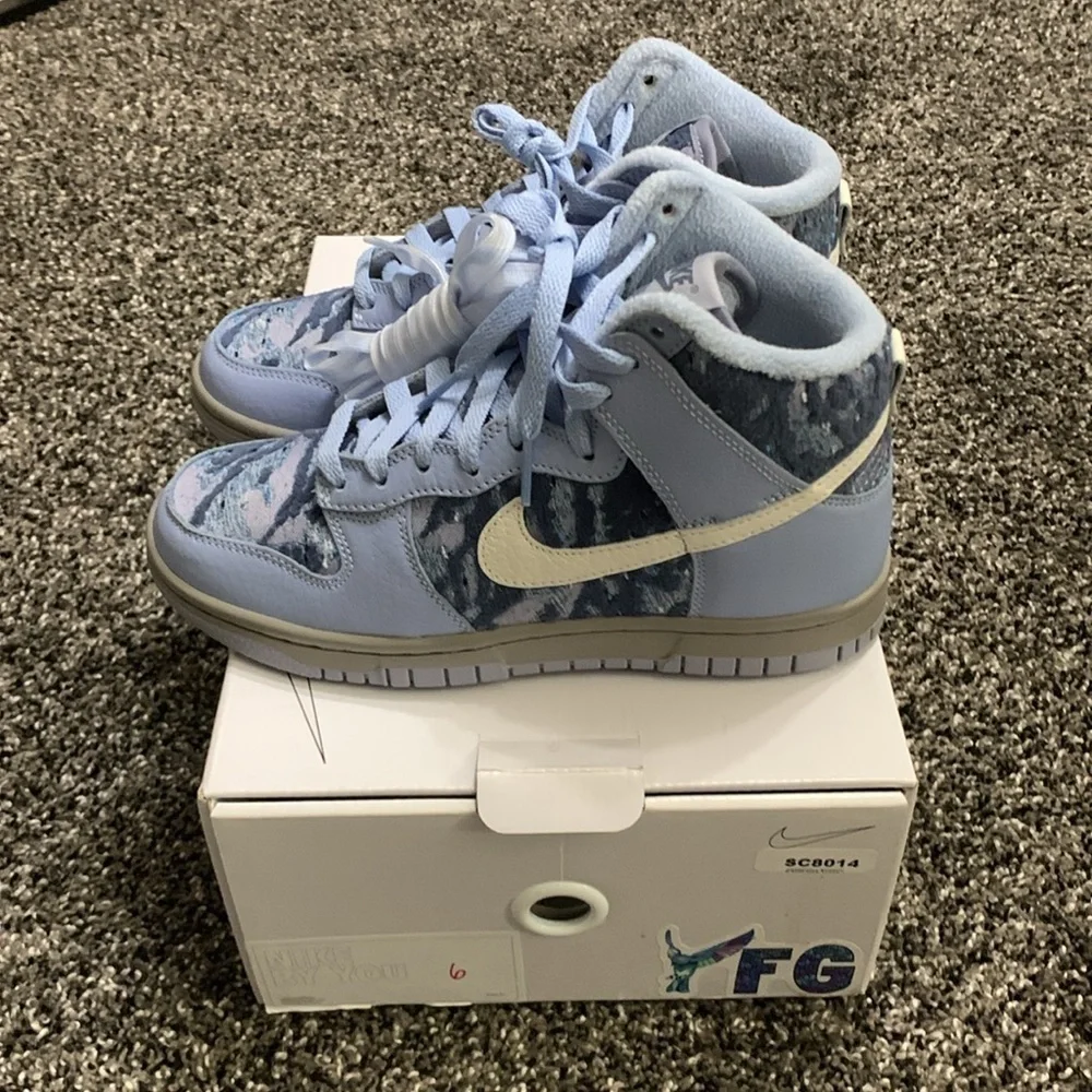 Nike CUSTOM Dunk High y6